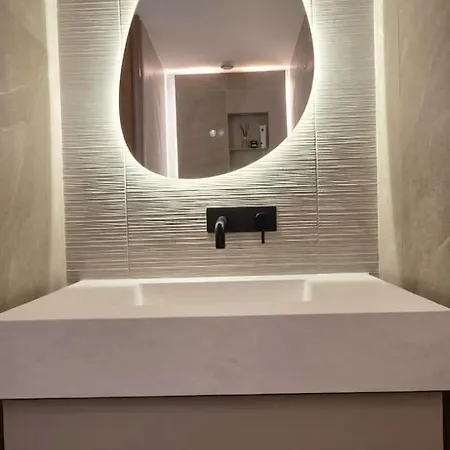 Luxury Croisette Terrace Apartment Cannes